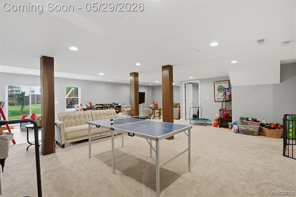 735 Kentbrook Drive, Commerce Twp, MI 48382 — Photo 40