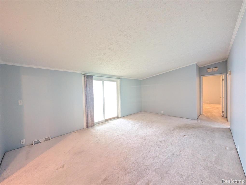 9 Brookfield, Swartz Creek, MI 48473 — Photo 3