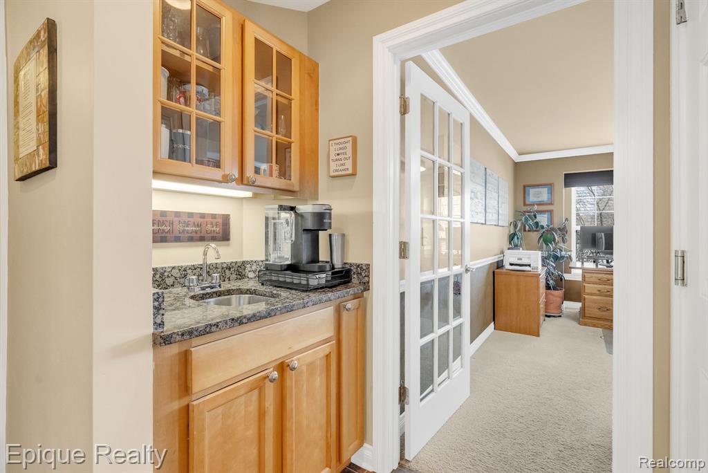 8459 Cranbrook Drive, Grand Blanc, MI 48439 — Photo 24