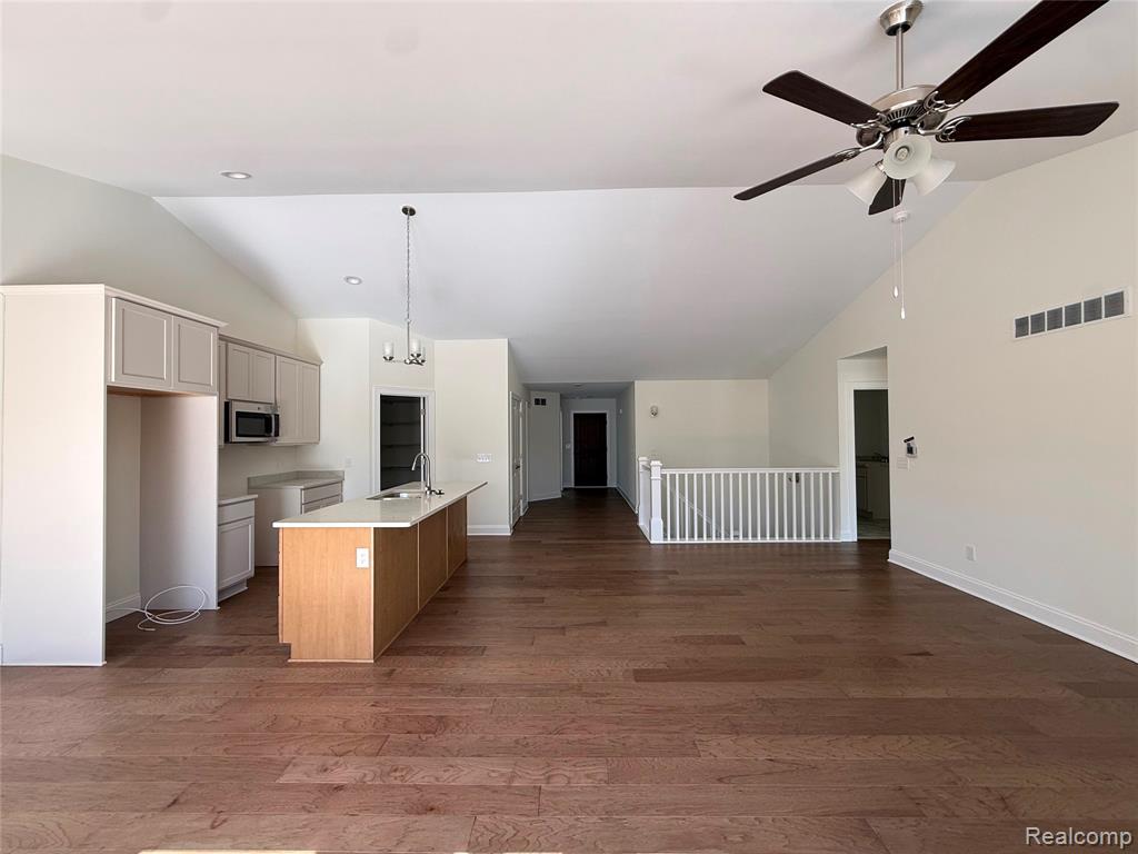 1089 Camellia Circle, 31, Howell, MI 48843 — Photo 11