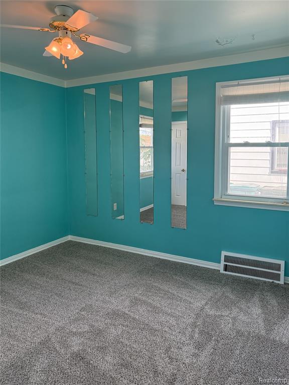 936 Cloverlawn Boulevard, Lincoln Park, MI 48146 — Photo 9