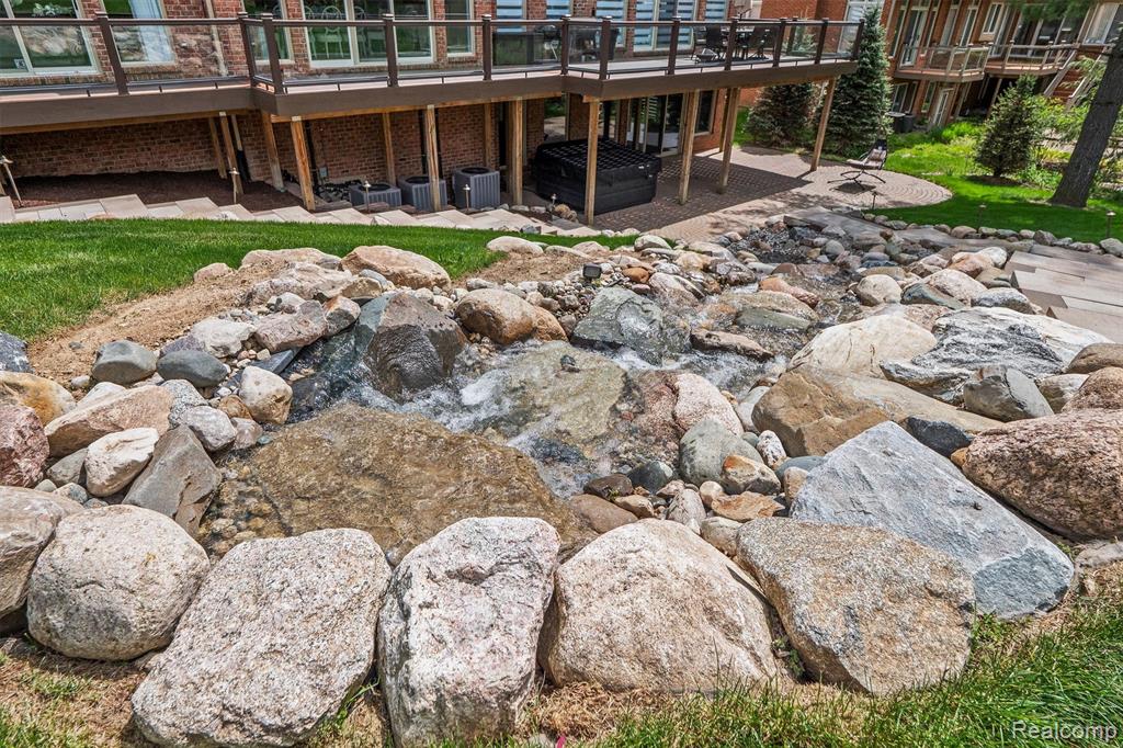 6608 Minnow Pond Drive, West Bloomfield, MI — Photo 50
