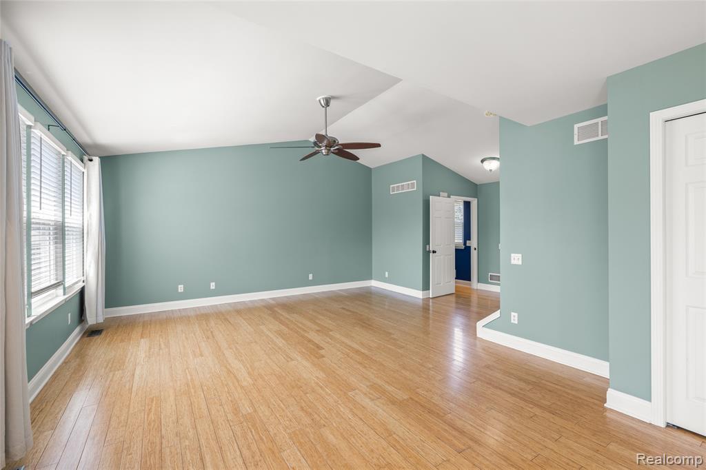 7828 Pleasant Lane, Ypsilanti, MI 48197 — Photo 7
