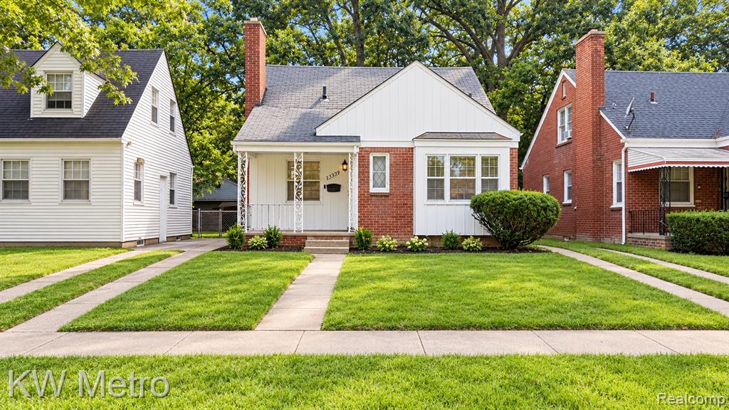 17593 Fielding Street, Detroit, MI 48219