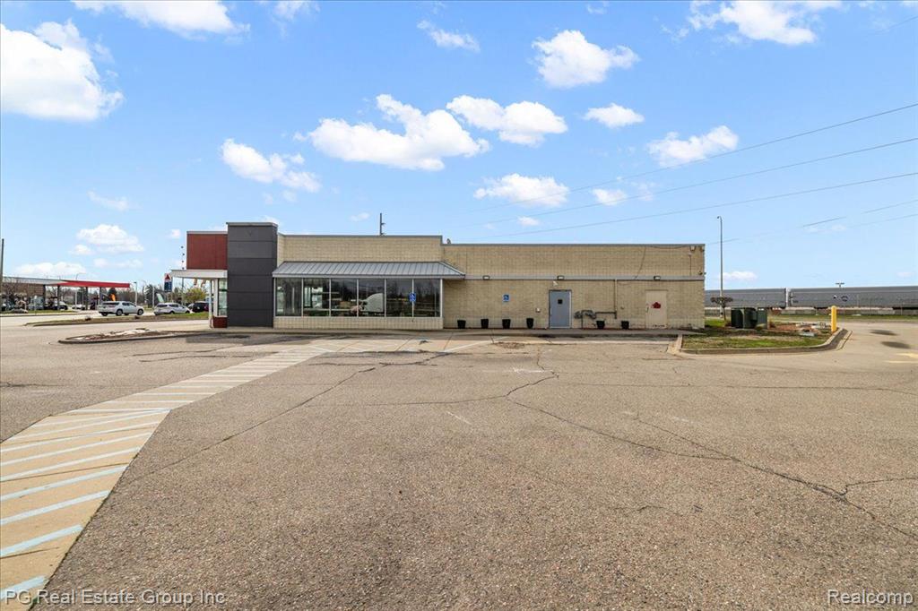 3975 CONNER Street, Detroit, MI 48215 — Photo 7