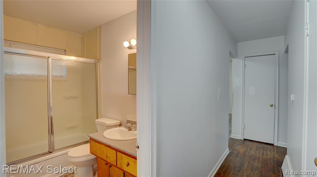 4808 Alpha Way, Flint, MI 48506 — Photo 15