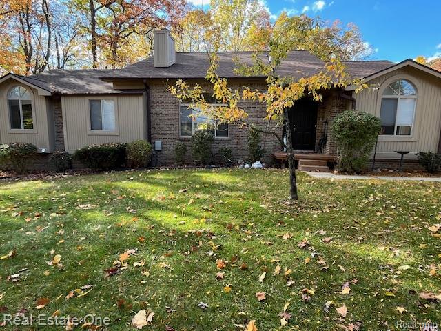 7453 Pepper Creek, West Bloomfield, MI — Photo 2