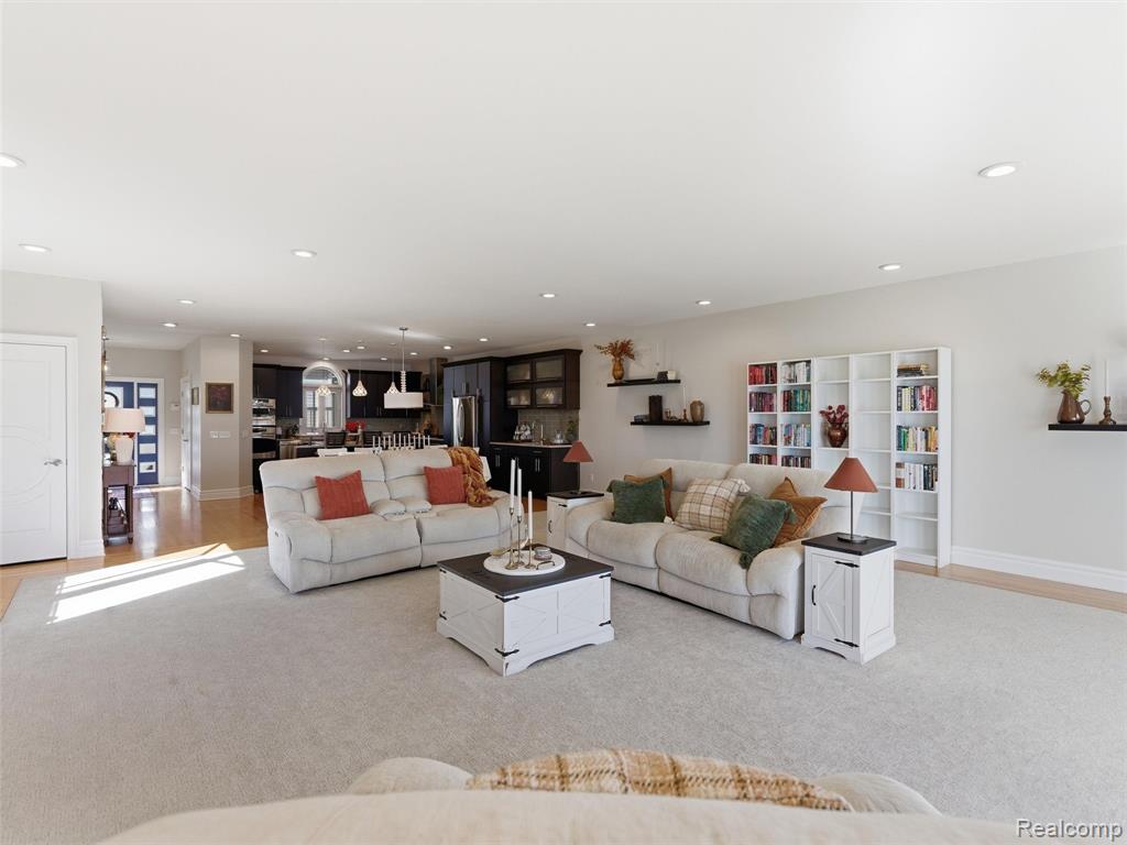 12183 Margaret Drive, Fenton, MI, 48430