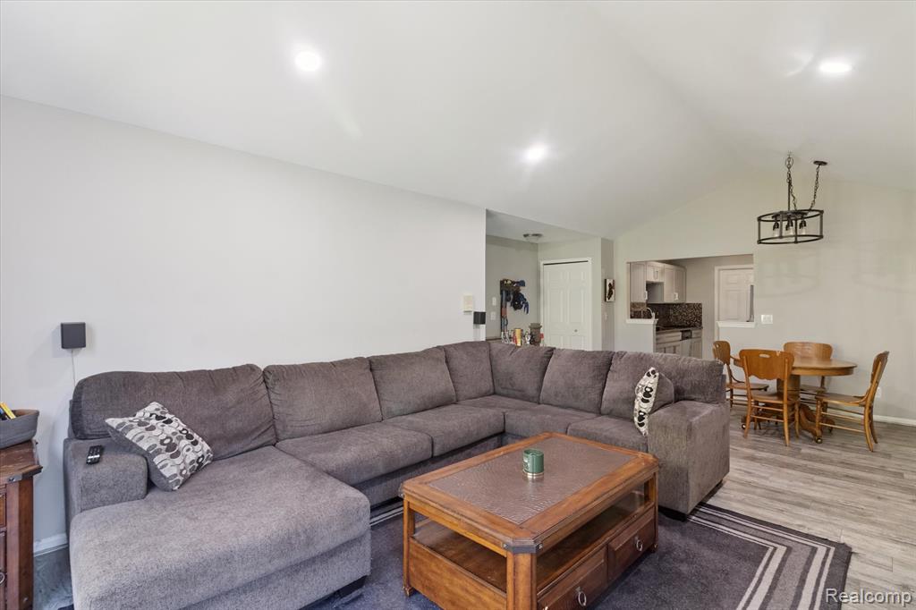 56059 Chesapeake Circle, Shelby Twp, MI 48316 — Photo 6