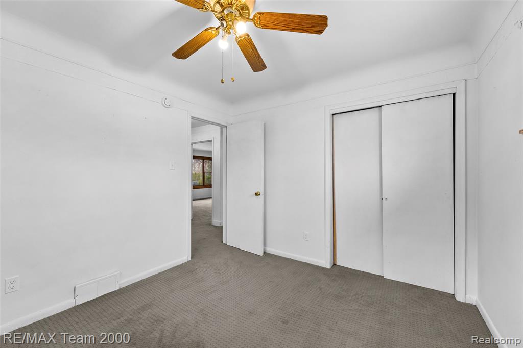 7638 N Gulley Road, Dearborn Heights, MI 48127 — Photo 14