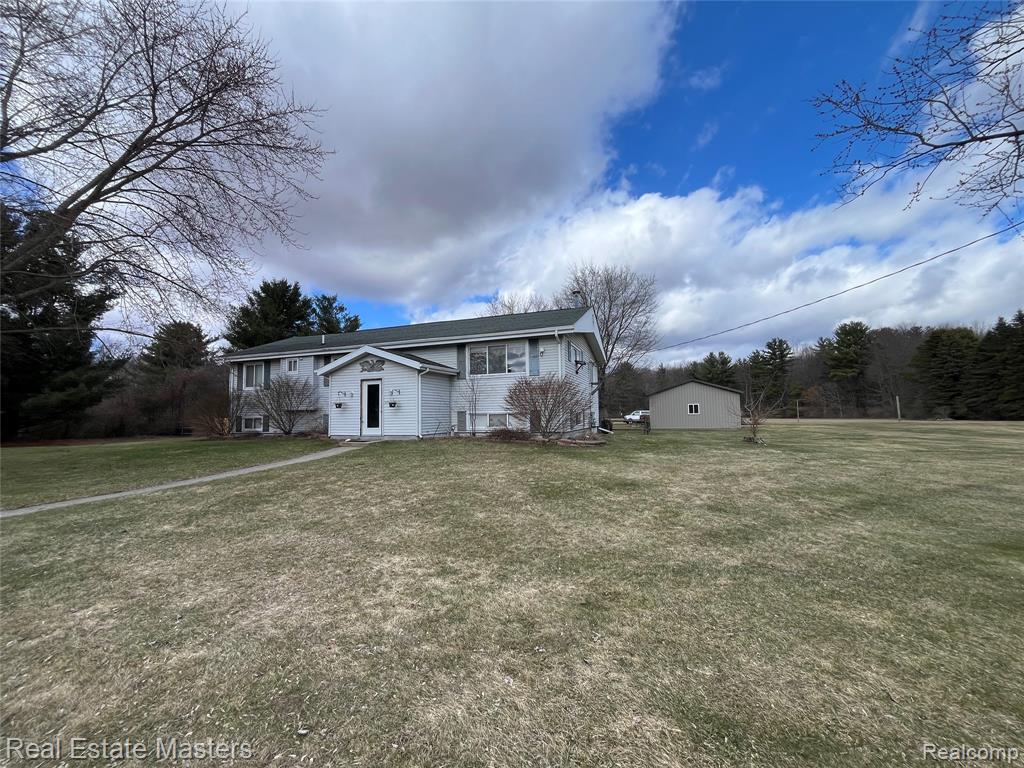 7034 Imlay City Road, Clyde, MI 48049 — Photo 14