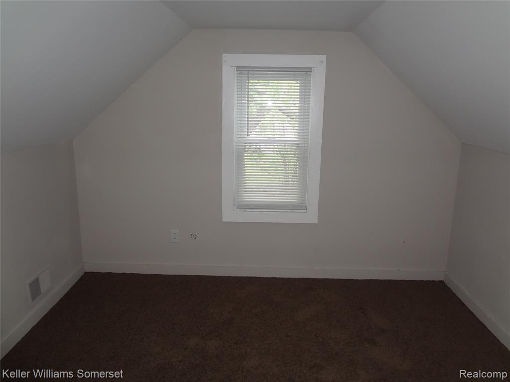 8127 Orchard Avenue, Warren, MI 48089 — Photo 18