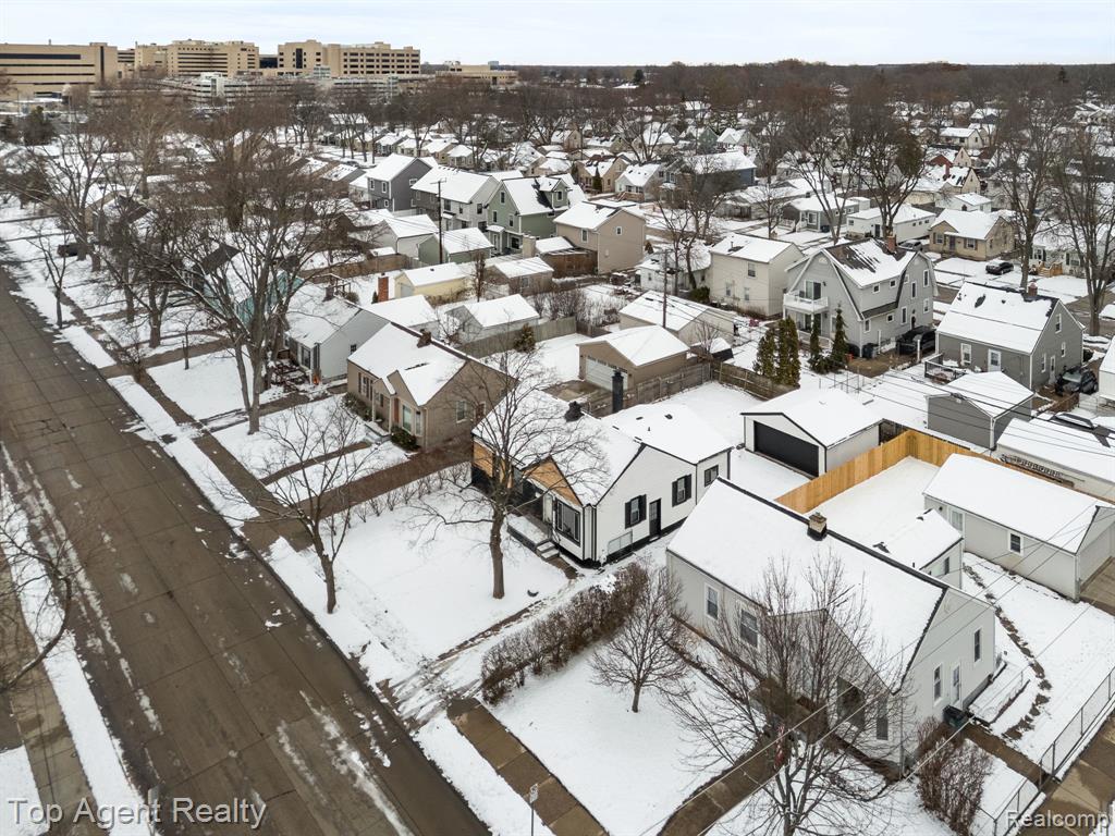 4048 Royal Avenue, Berkley, MI 48072 — Photo 38