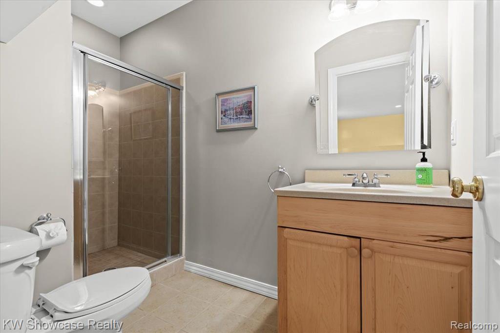 595 E COMMERCE Street, Milford, MI 48381 — Photo 25