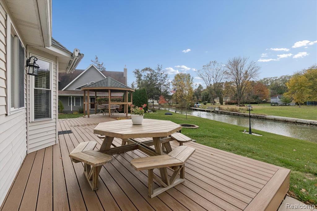 275 Harvard Drive, Howell, MI 48843 — Photo 64