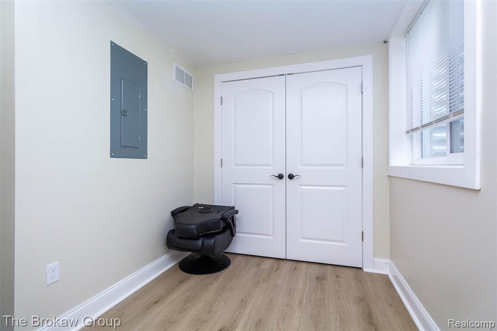 538 S Elm Street, Lapeer, MI 48446 — Photo 31