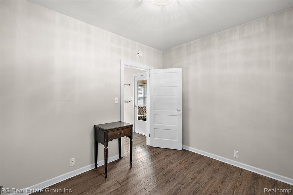 14 PLEASANT Street, Oxford, MI 48371 — Photo 28