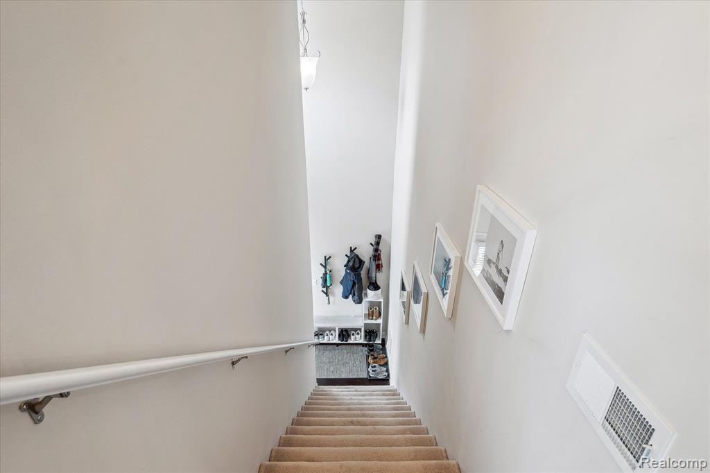 5559 ARBOR CHASE Drive, Ann Arbor, MI 48103 — Photo 29
