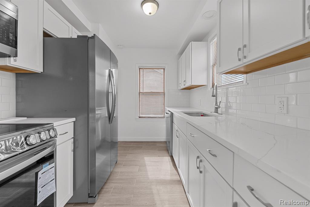 4253 Cooper Avenue, Royal Oak, MI 48073 — Photo 6