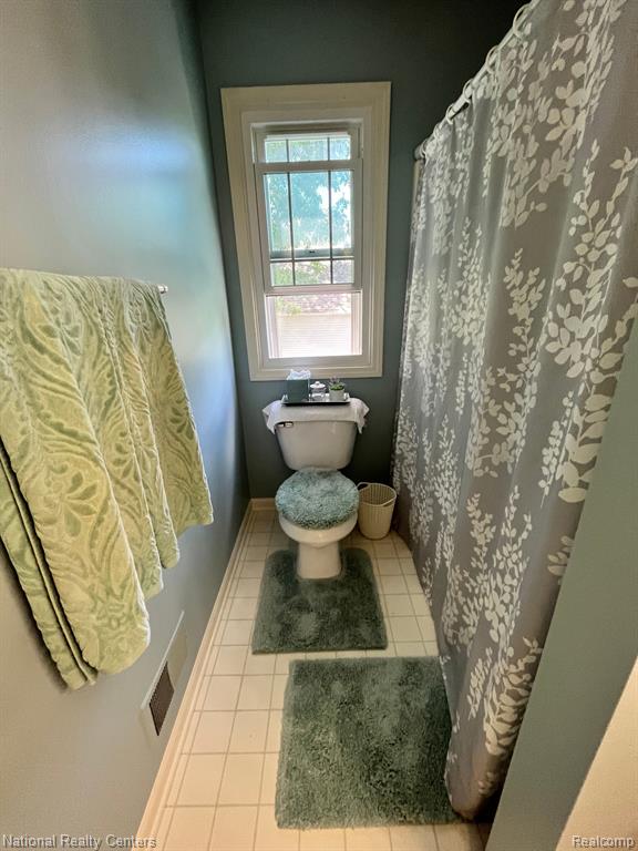 4952 STILLMEADOW Drive, Howell, MI 48843 — Photo 24
