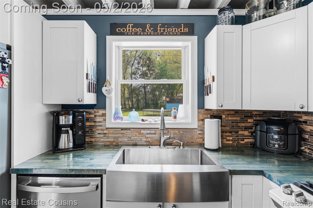 824 E King Street, Owosso, MI 48867 — Photo 19