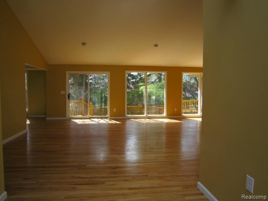 6850 ARLINGTON, West Bloomfield, MI — Photo 10