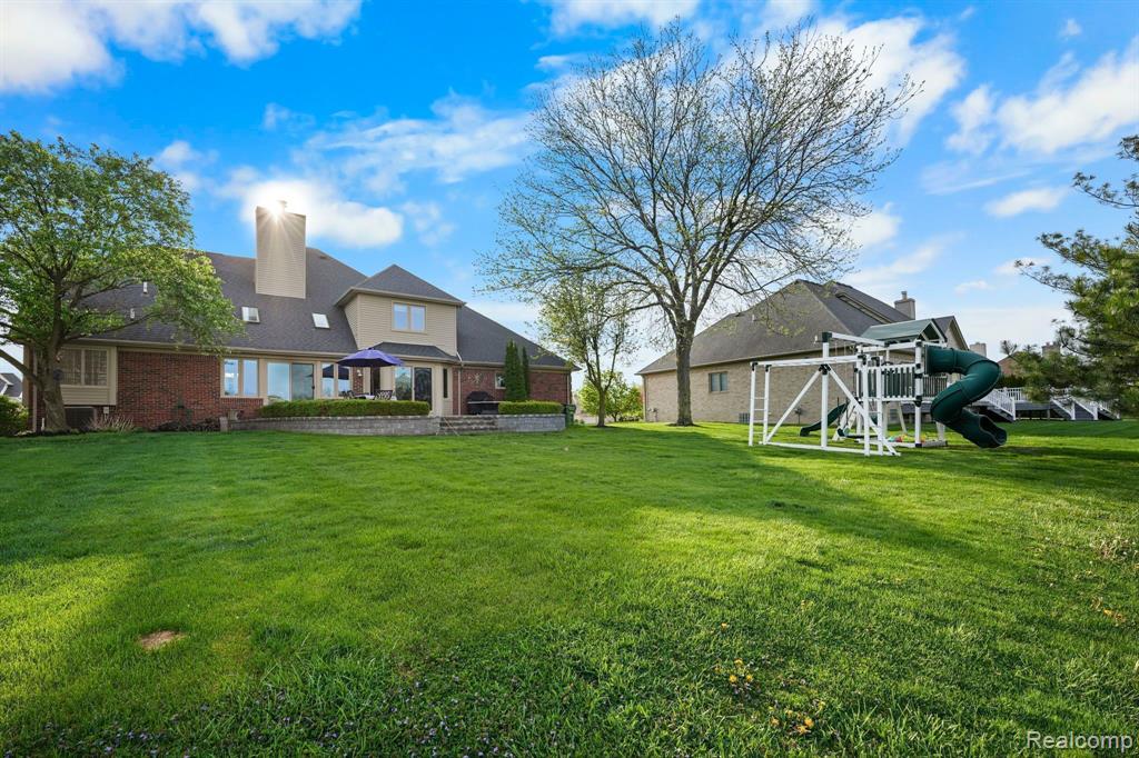 47352 DOVE Court, Shelby Twp, MI 48315 — Photo 64