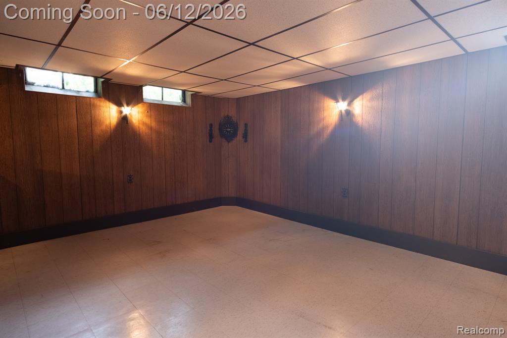 1235 Jenifer Avenue, Madison Heights, MI 48071 — Photo 24
