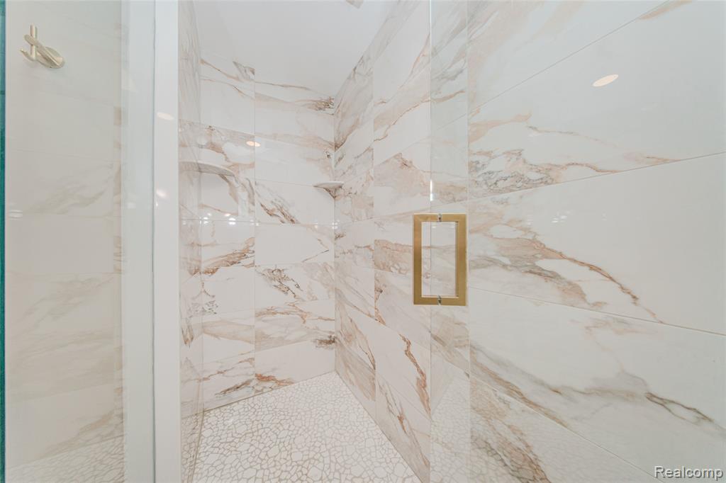 21993 Riverview Drive, Beverly Hills, MI 48025 — Photo 64