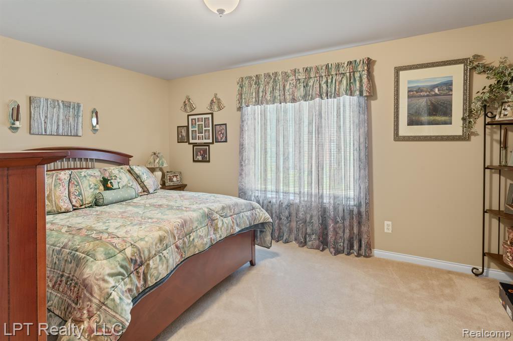 53345 WILLIAMS Way, Shelby Twp, MI 48316 — Photo 12
