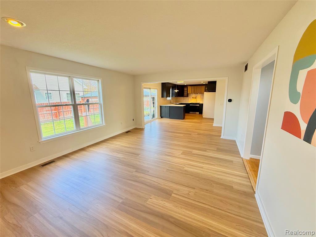 6320 Ruidoso Drive, Saginaw, MI 48603 — Photo 3