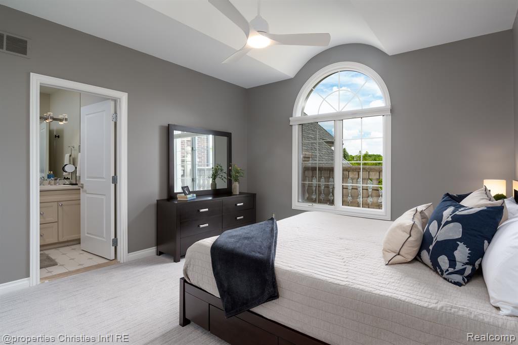 21127 MAYBURY PARK Drive, Northville, MI 48167 — Photo 37