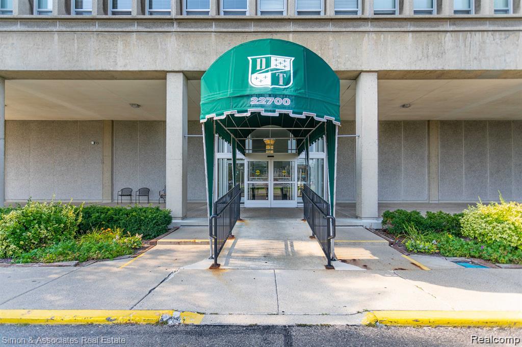 22700 Garrison Street, 604, Dearborn, MI 48124 — Photo 5