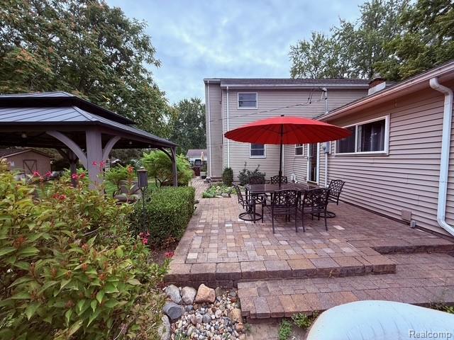 48212 Cardinal Drive, Shelby Twp, MI 48317 — Photo 12