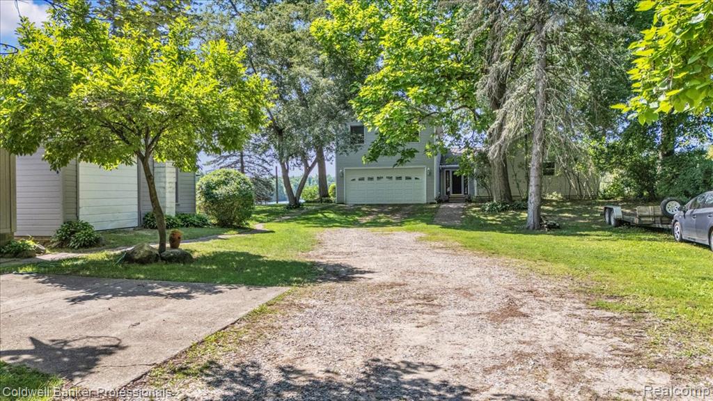 1325 Elkhorn Lake Road, Lake Orion, MI 48362 — Photo 55