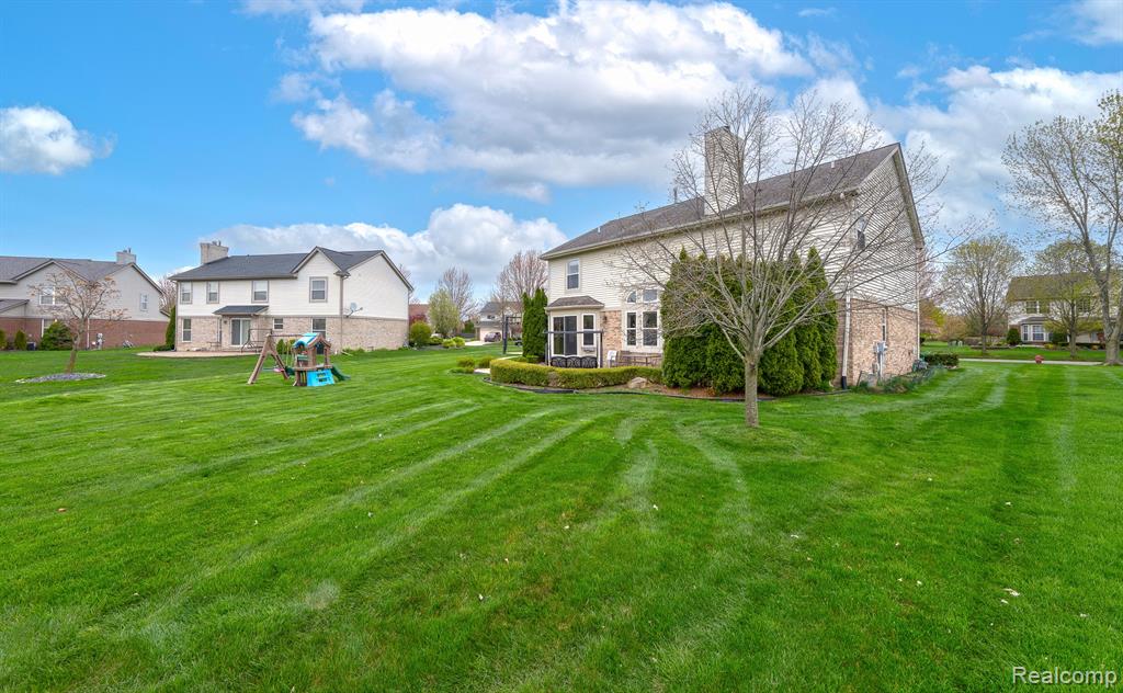 1479 HENDRIE, Canton, MI 48187 — Photo 35