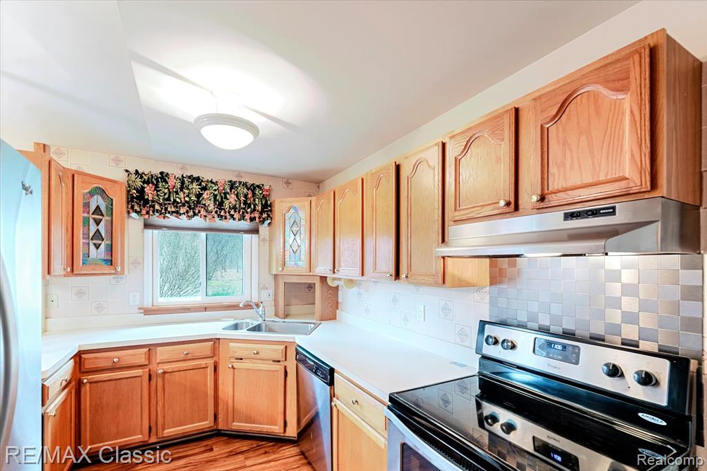 9039 Lake E Road, 45, Clarkston, MI 48348 — Photo 15
