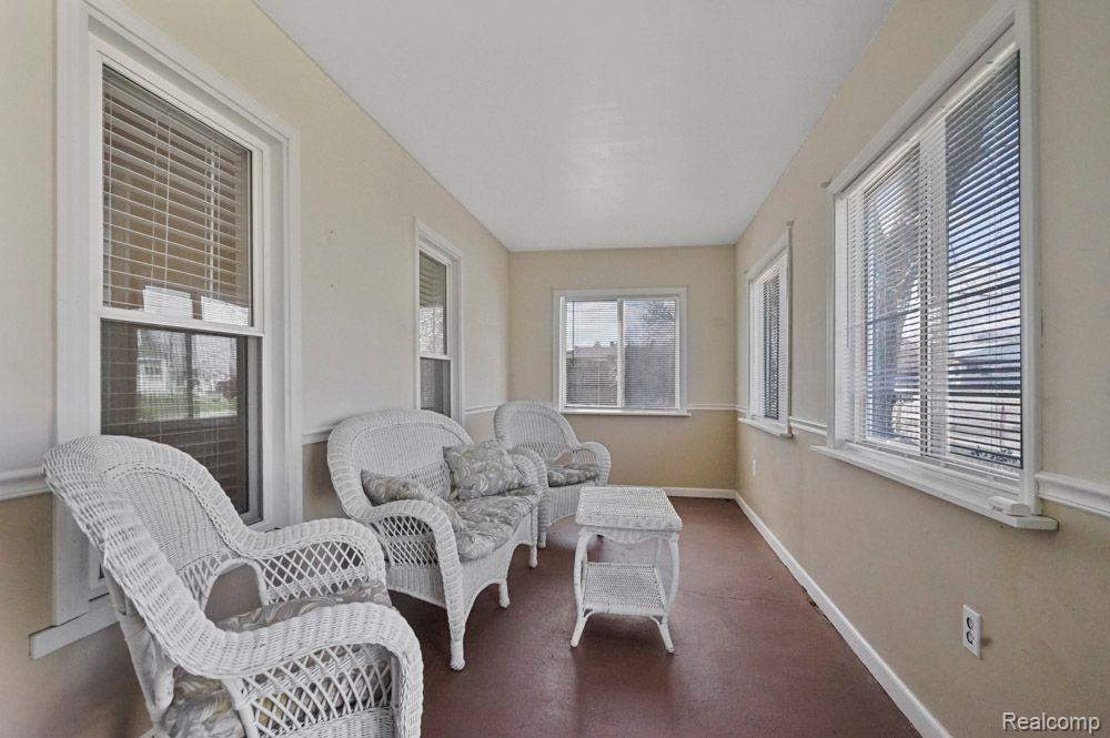 32 EAST ST, Oxford, MI 48371 — Photo 5