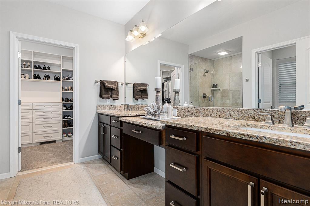 5516 Woodfall Road, Clarkston, MI 48348 — Photo 17