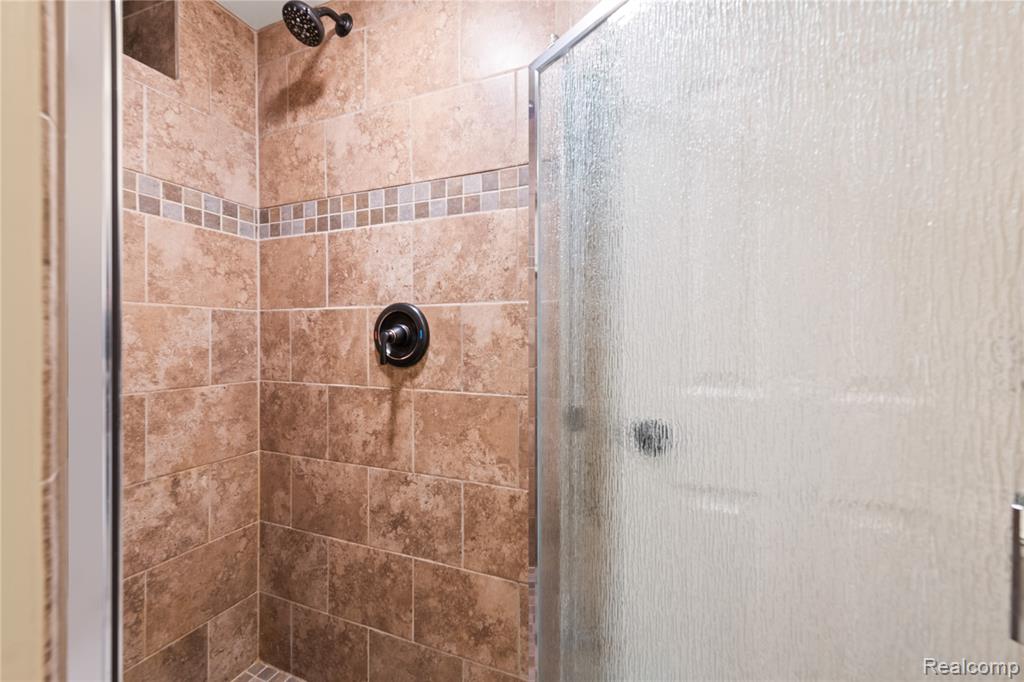 14962 Beatrice Street, Livonia, MI, 48154