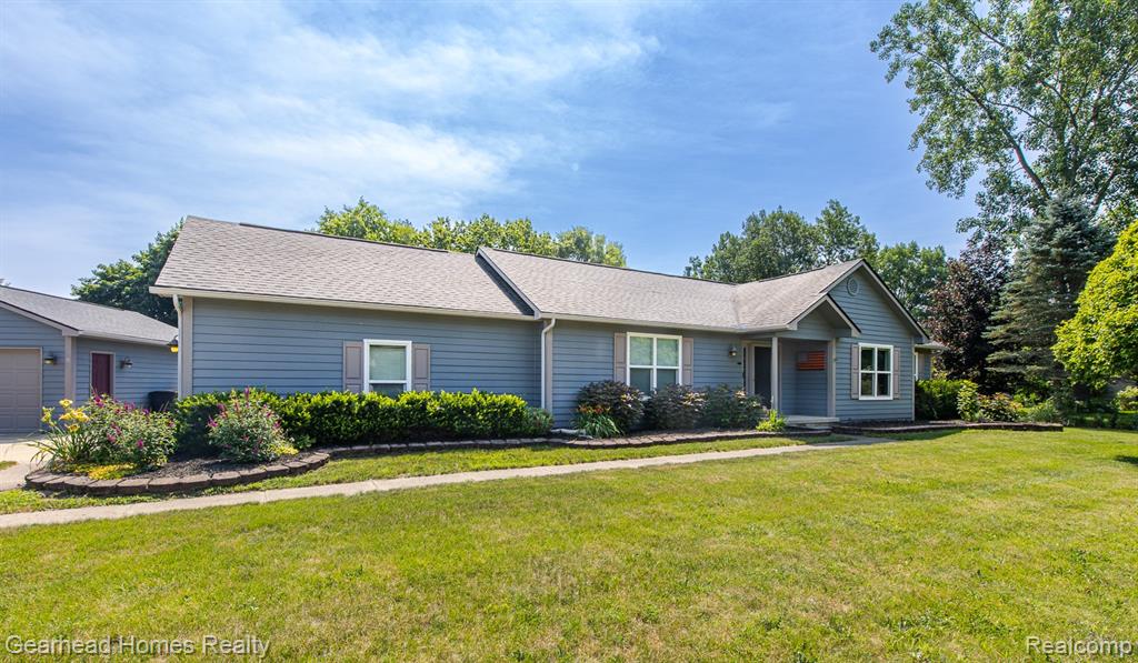 4710 Desert Bridge Court, Highland, MI 48356 — Photo 50