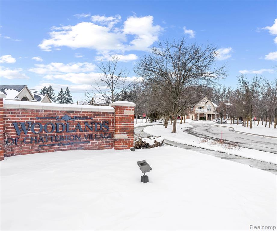 47624 Pembroke Drive, Canton, MI 48188 — Photo 24