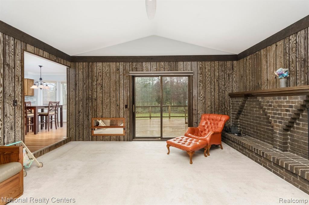 825 E WARDLOW Road, Highland, MI 48356 — Photo 21