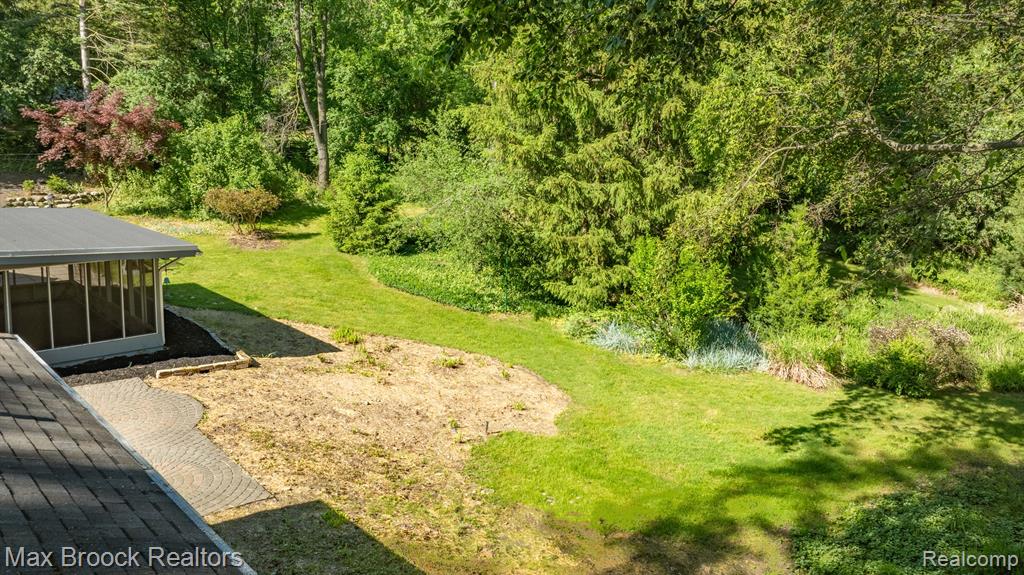 6041 EASTMOOR Road, Bloomfield Hills, MI 48301 — Photo 38