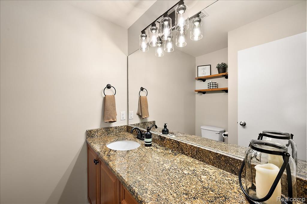 39728 Bonnie Court, Clinton Twp, MI 48038 — Photo 25