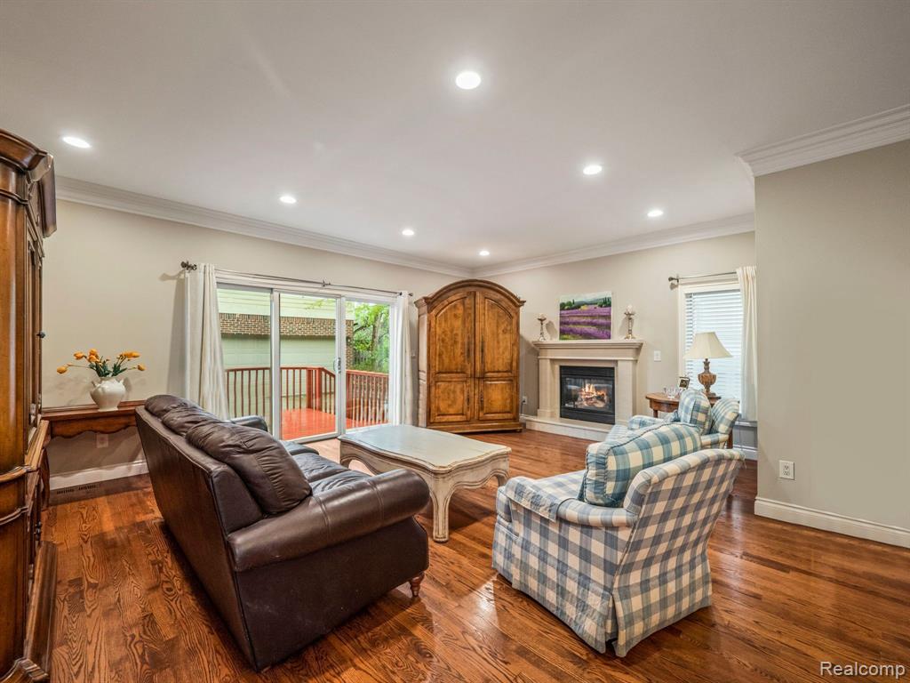 745 RUFFNER Avenue, Birmingham, MI 48009 — Photo 10