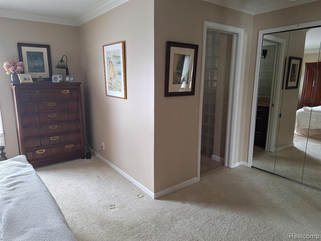 866 TIMBERLINE Drive, Rochester Hills, MI 48309 — Photo 32