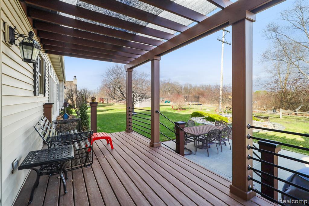 6415 Wailea Court, Grand Blanc, MI 48439 — Photo 38