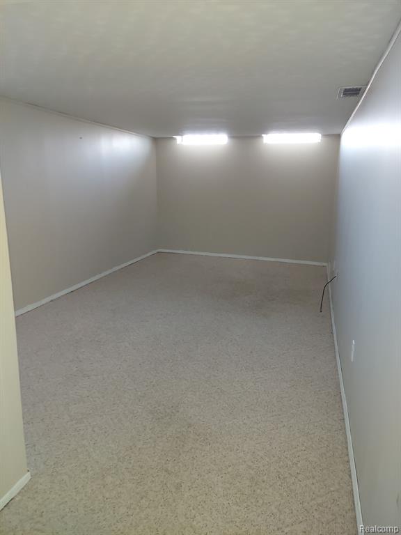 5238 RIDGETOP Drive, Waterford, MI 48327 — Photo 12