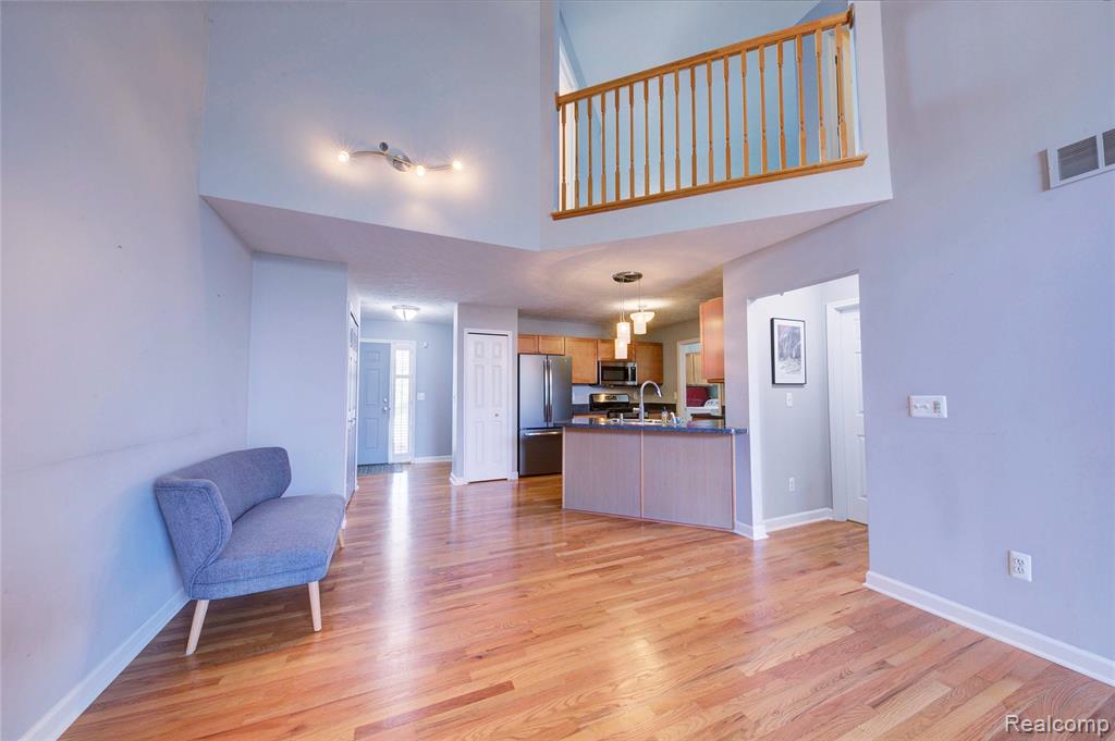 1040 Spirea, Howell, MI 48843 — Photo 5